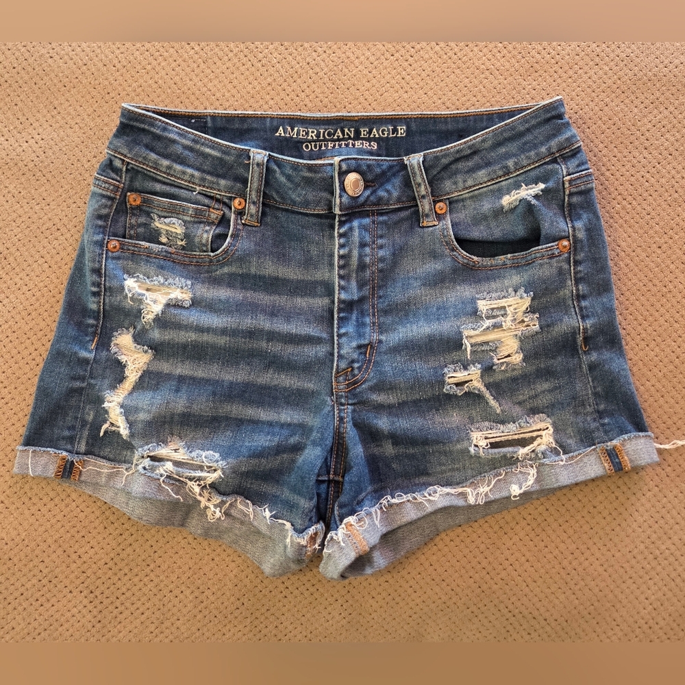 American Eagle Super Stretch Jean Shorts Denim Distressed hi-rise shortie